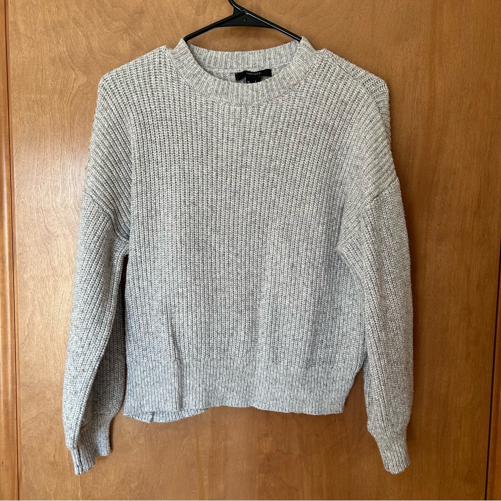 Forever 21 Grey Sweater